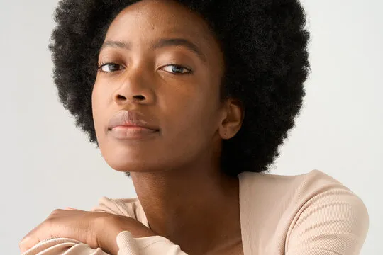 客服協助使用者處理平台問題